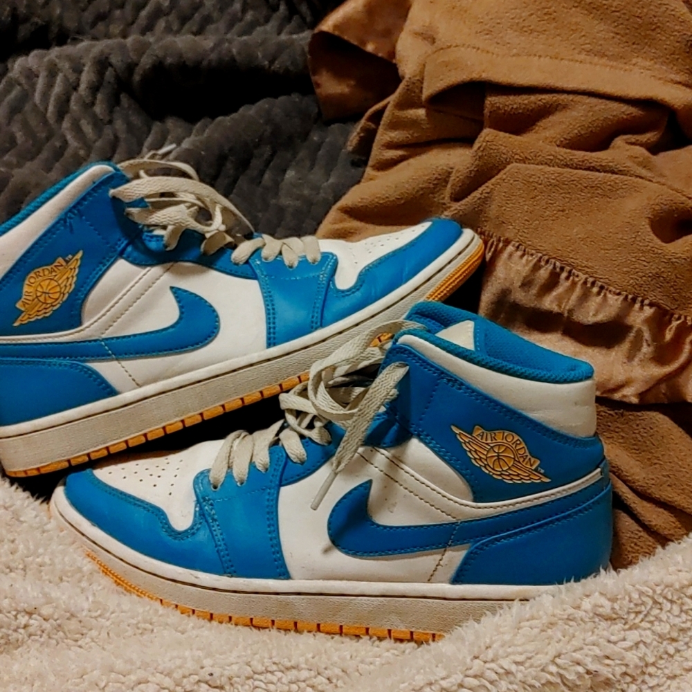 Jordans'               No Box